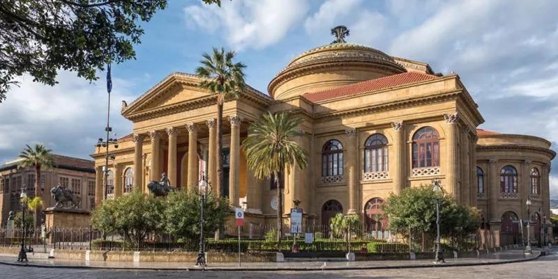 Casa Lory Apartment Palermo Bagian luar foto