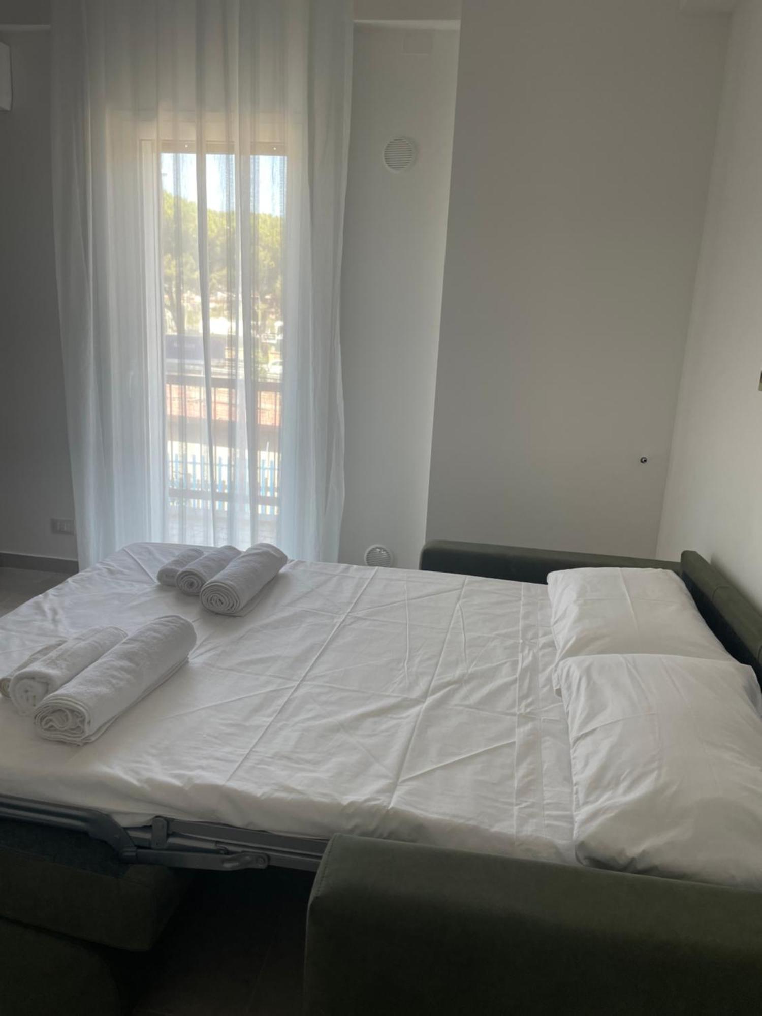 Casa Lory Apartment Palermo Bagian luar foto